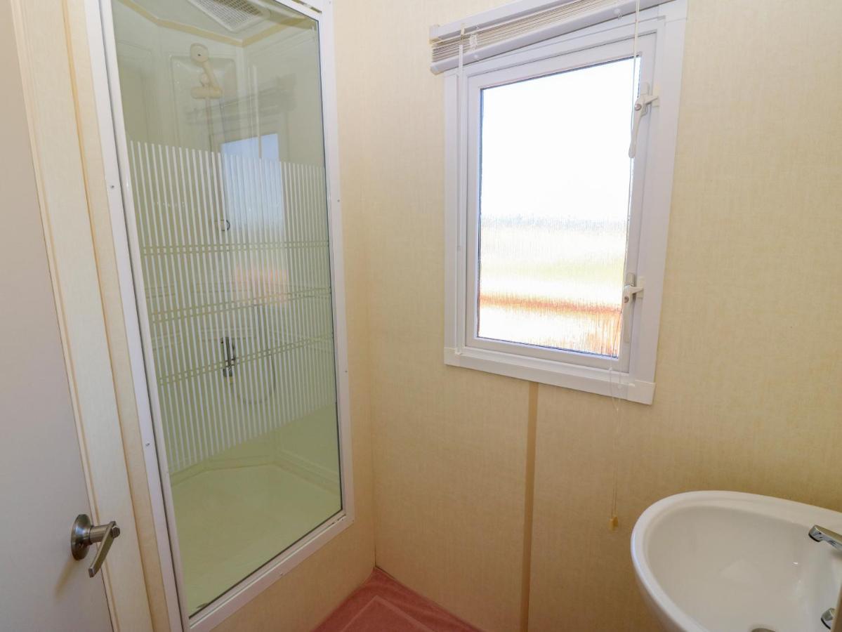Gorphwysfa Caravan Cemaes Bay
